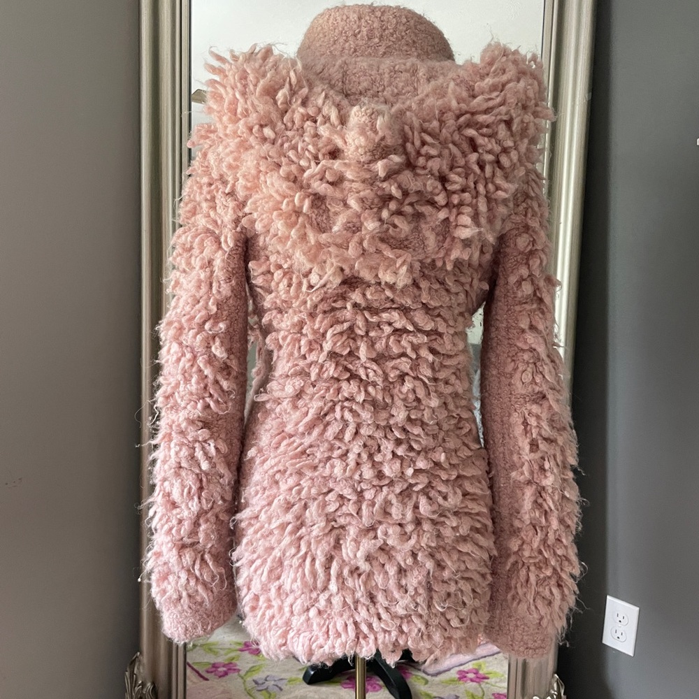 Giorgio Armani Pink Ski Jacket with Cozy Hood - Picture 2 of 8